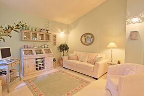 Prasini Luxury Cottage