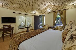 GIR LION SAFARI CAMP