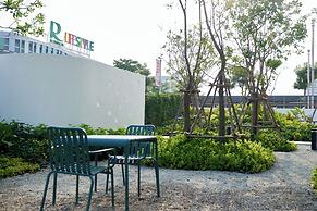 GO Hotel Bowin at Robinson Lifestyle