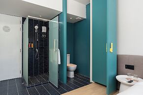 GO Hotel Bowin at Robinson Lifestyle