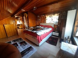 Aydemir apartmanı