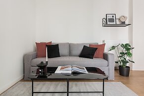 Striking 1BR Apartment in Kolonaki A