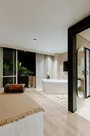 1616 HOTEL