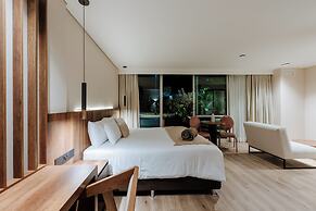 1616 HOTEL