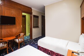 OYO 650 Dhiyafat Dallah Hotel