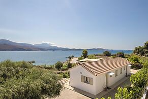 Apollonides Seafront Villa 2 “Melete”