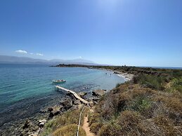 Apollonides Seafront Villa 2 “Melete”