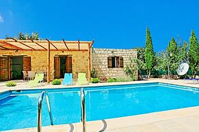 Simeon Estate in Drouseia