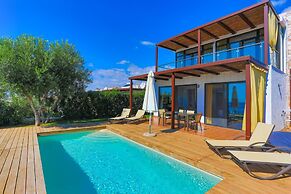 Kalma Villa Dio in Moudania