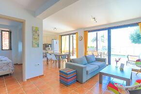 Kalma Villa Dio in Moudania