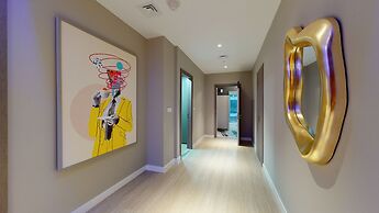 2201 Bellevue Towers