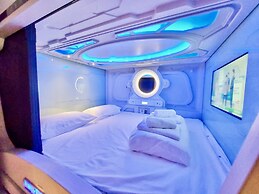 Atypicap Capsule Hostel