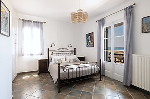 Sea Lilies Suites