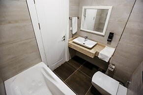 SELUS TERMAL OTEL