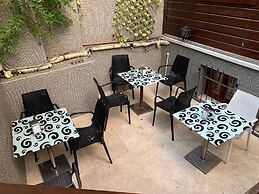 Nuray Hotel