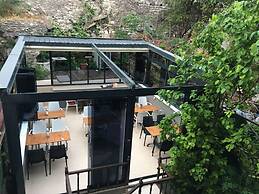 Nuray Hotel