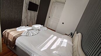 Nuray Hotel