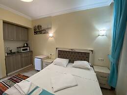 Nuray Hotel