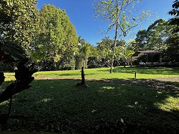 Blue Banyan Inn