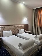 Hotel Khanaka