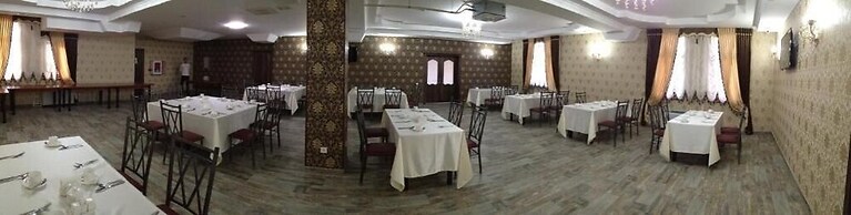 Hotel Khanaka