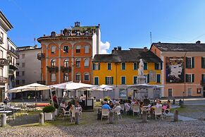 Art Apartment in Locarno