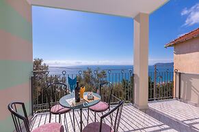 Serena 2 Amazing Sea View