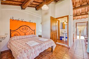 Thyme apt With Shared Pool