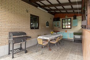 Pool House Mr ek Family Friendly