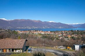 Il Lago Blu Loft With Pool