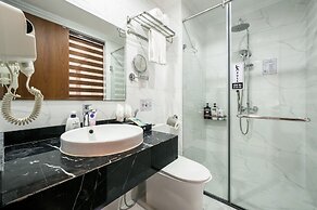 A25 Premium Hotel - Bai Chay Ha Long