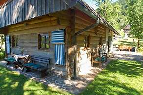 Chalet Kupljenik Near Bled Lake
