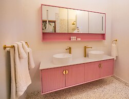 The Pink Palm Hotel - Adults Only