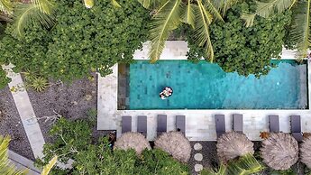 Amrani Diamond Beach Villas & Pool