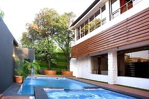 Sky Taj Villa 5 BHK