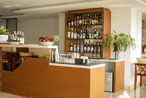 Tea Tree Suites Manipal