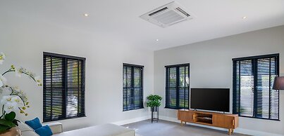 Luxury 5 Bedroom Pool Villa B11B