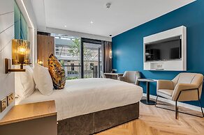 Roomzzz Edinburgh