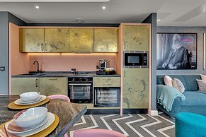 Roomzzz Edinburgh