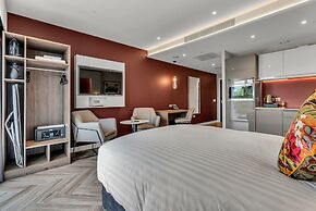Roomzzz Edinburgh