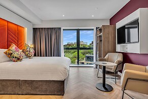 Roomzzz Edinburgh