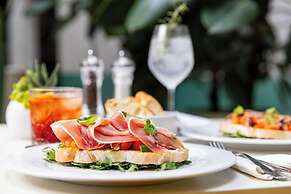 The Caesar Roma