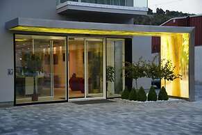 Nar Hotel