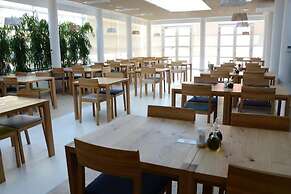 Nar Hotel