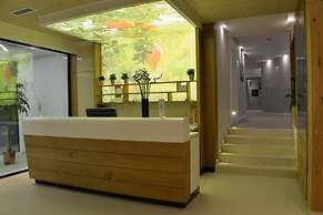 Nar Hotel
