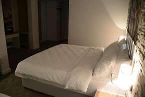 Nar Hotel