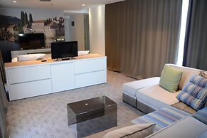 Nar Hotel