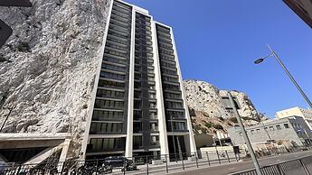 E1 Gibraltar
