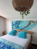 Cristal Blue Baru