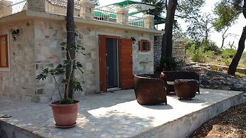 House Vesna Kupinova